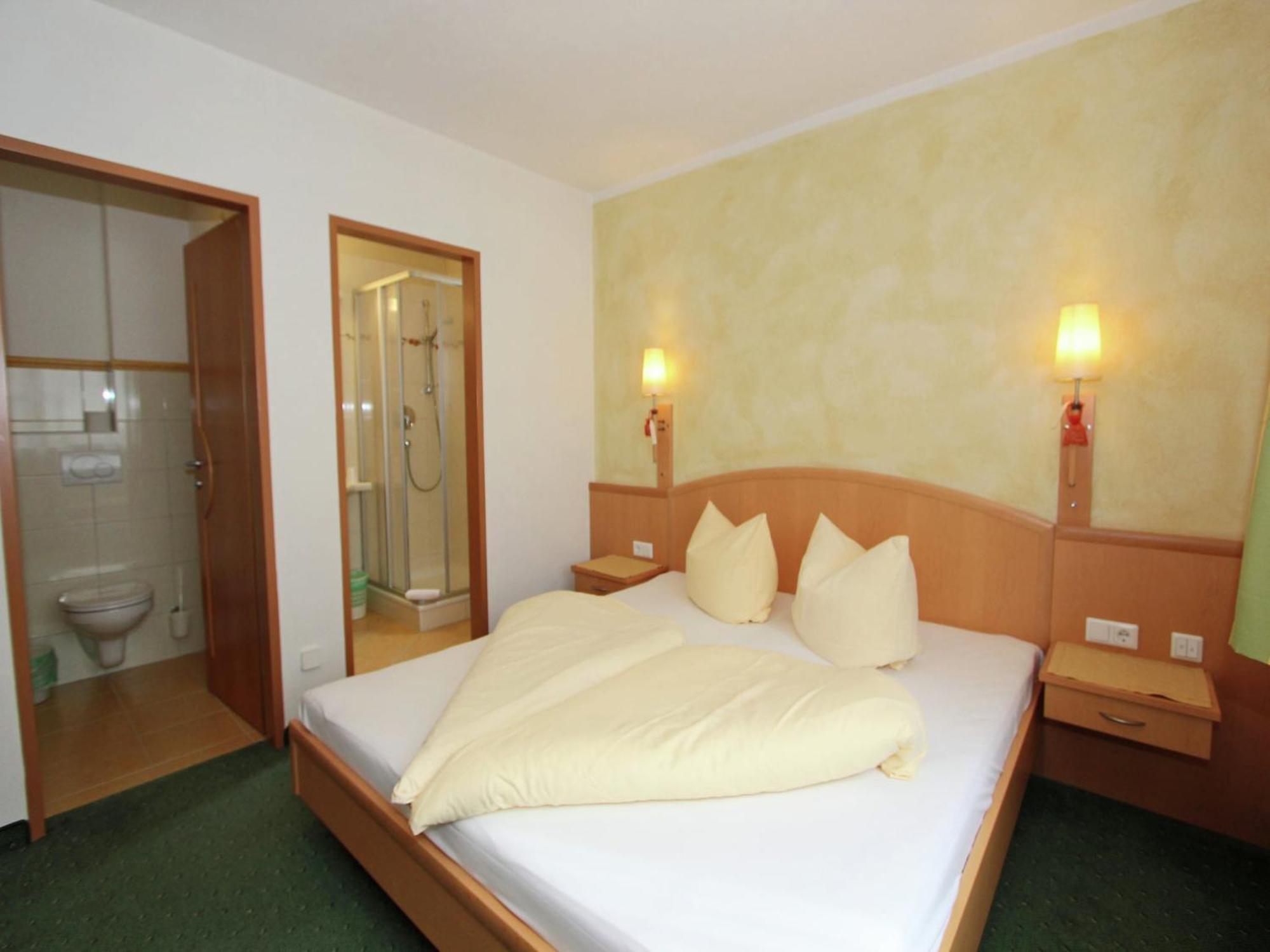 Attractive Holiday Home In Kaltenbach On The Ski Slope Stumm Buitenkant foto