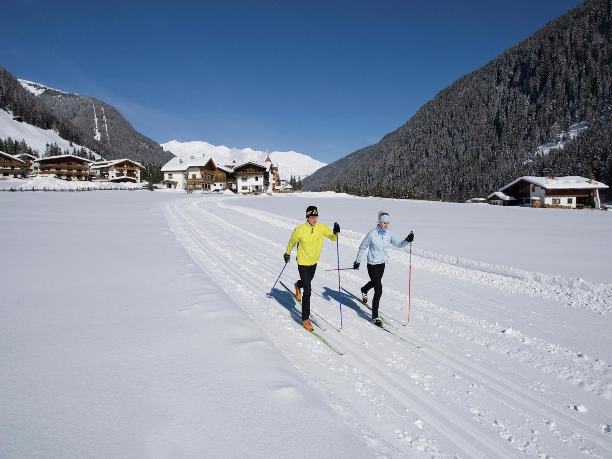 Attractive Holiday Home In Kaltenbach On The Ski Slope Stumm Buitenkant foto