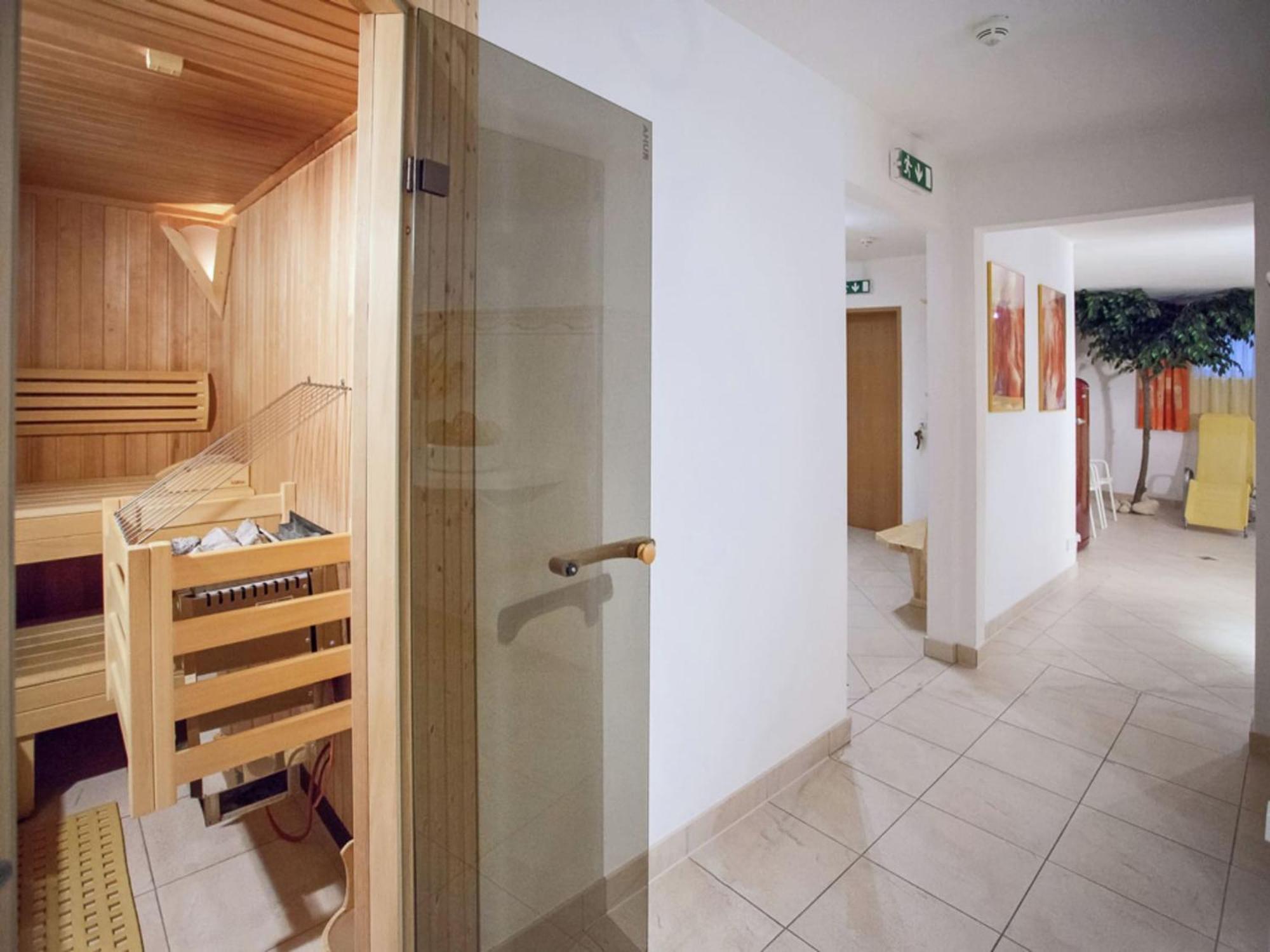 Attractive Holiday Home In Kaltenbach On The Ski Slope Stumm Buitenkant foto